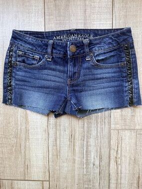 American Eagle Outfitters Low Rise Cut Off Shorts